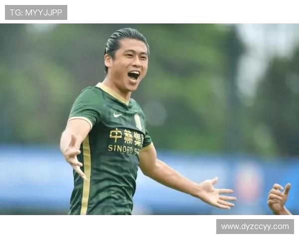 张玉宁重返赛场展现国足锋线核心实力引领中国足球新希望