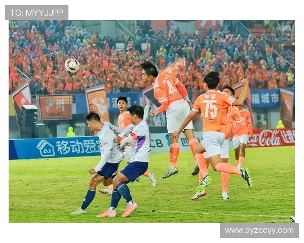 比分焦灼悬念迭起双方激战全场上演精彩逆转瞬间