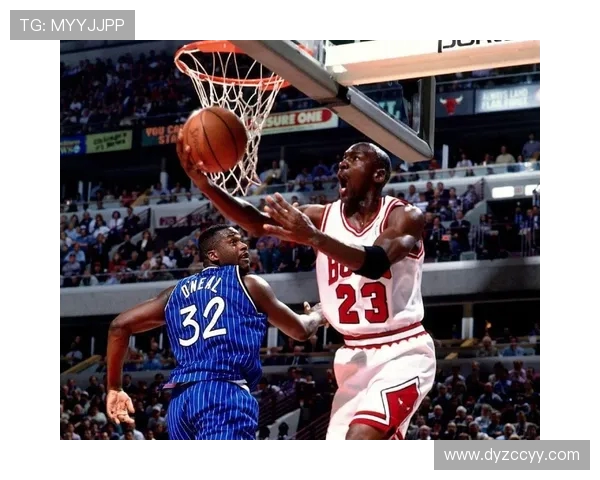 乔丹普尔如何在NBA赛场上展现个人风采与团队协作的完美结合 乔丹普尔如何在NBA赛场上展现个人风采与团队协作的完美结合